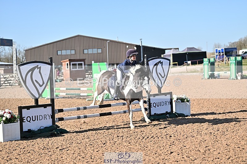 250401-163052-00125 - 60cm classes