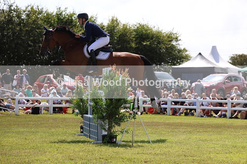 3E7A3250 - Class A: Showjumping Senior Open 1.25
