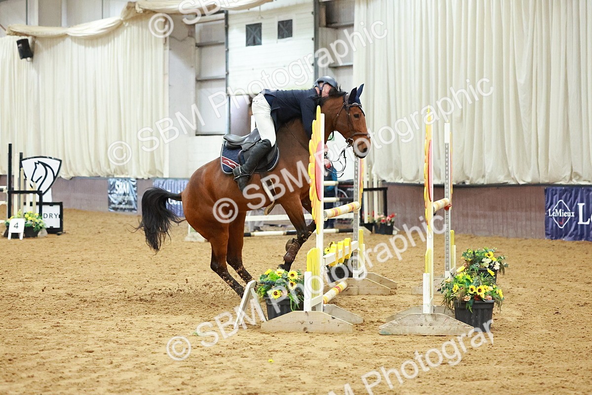 SBM_007310 - Class 19 - Senior Newcomers 1.10m