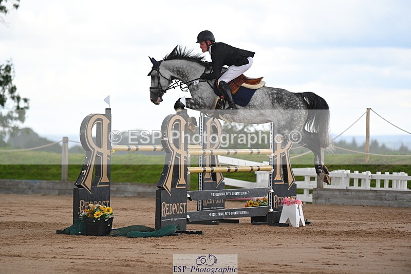 230721A-113119-05673 - Cls 6, 2 Star Medium 1.35m