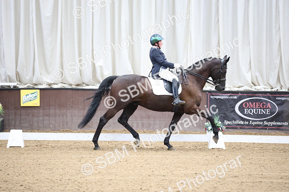 SBM_003906 - Class 8 - Advanced Medium 6 Silver