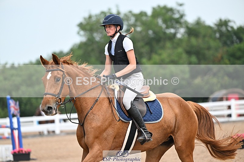 240801A-102939-00271 - Cls 8 85cm Amateur Qualifier