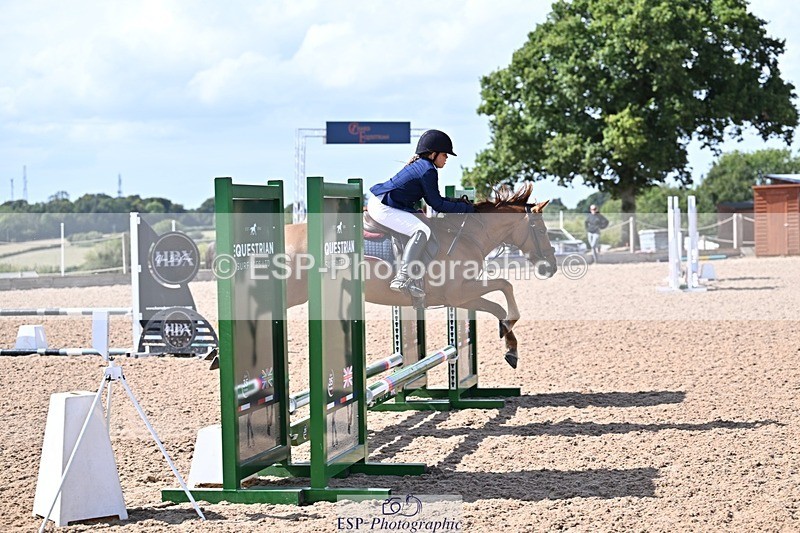 250826-145118-00039 - Clear Round and 60cm