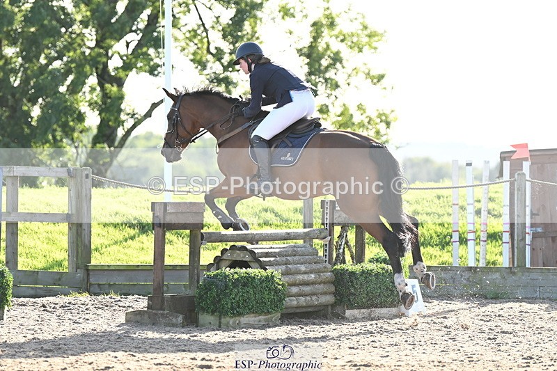 240912A-173536-02564 - Cls 7 Snr 90cm Open Speed Derby