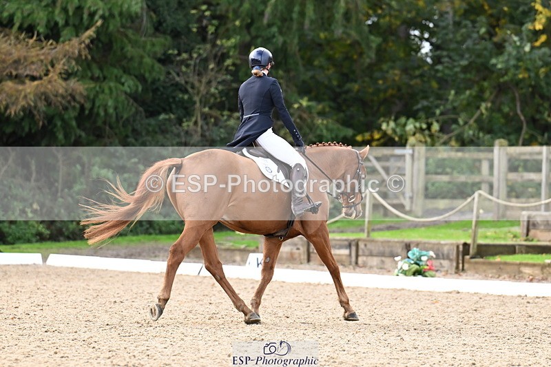 251023A-112640-01737 - B-137-Josie.Reid