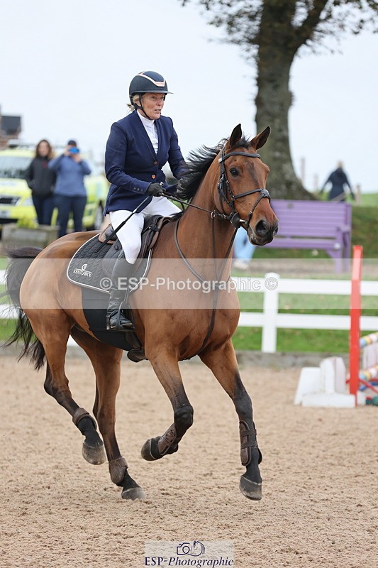 241101A-113648-01428 - FRI Cls 5 Newcomers and 1.10m Open