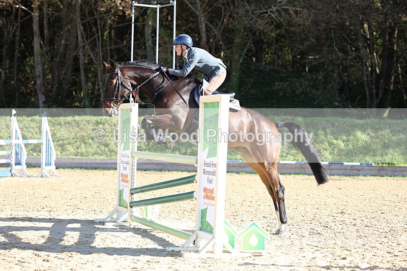 3E7A5624 - Class 7: Senior Newcomers/1.10m open