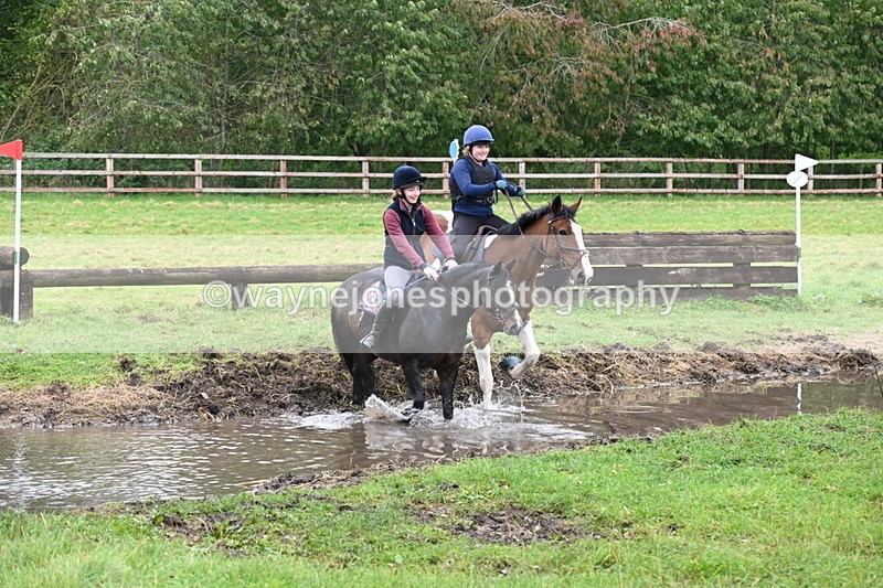 WJ6_7143 - Time at Photographer 13:06 to 13:23