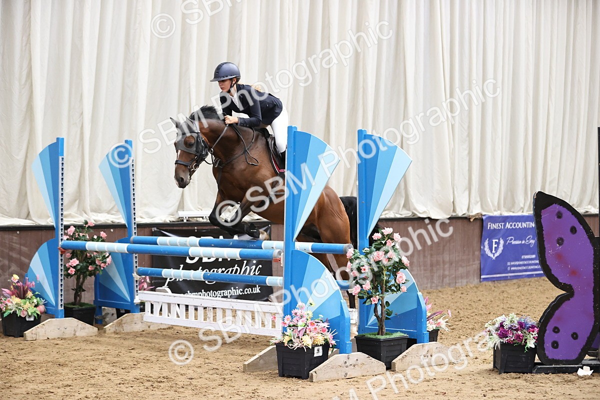 SBM_003073 - Class 13 - Blue Chip Pony Newcomers 1.00m Open