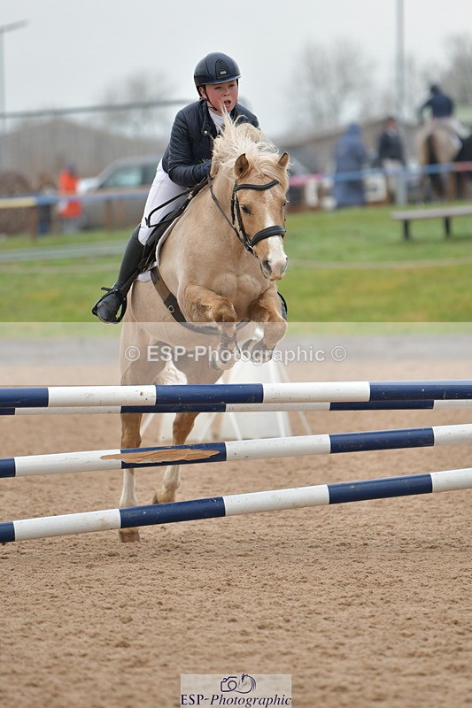 240128A-123103-00937 - Cls 16+17 Club and Schools 80cm