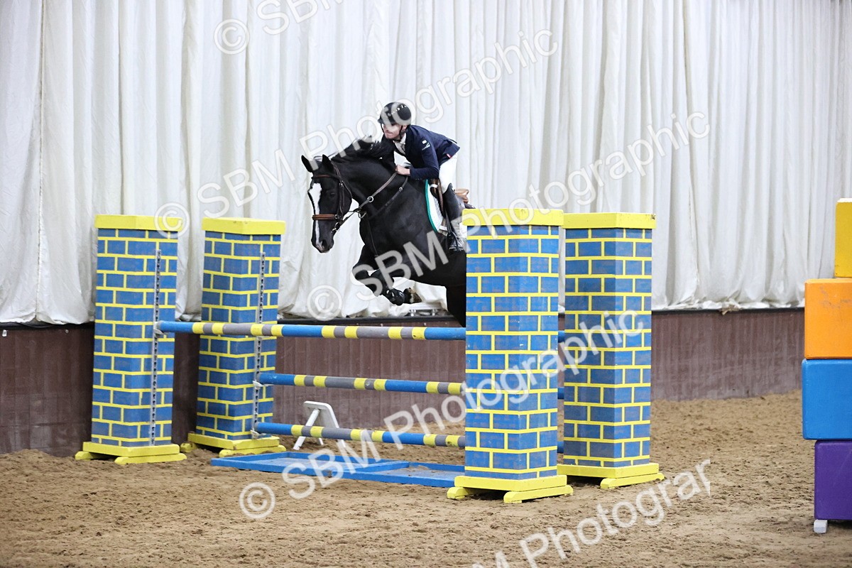 SBM_002062 - Class 4 - Senior Newcomers - 1.10m Open