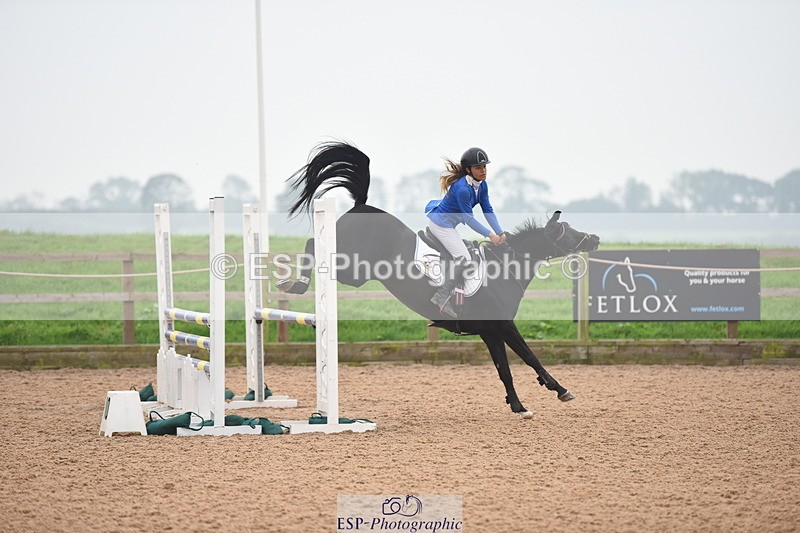 230916A-155218-05432 - Cls 18 Snr 95cm Derby