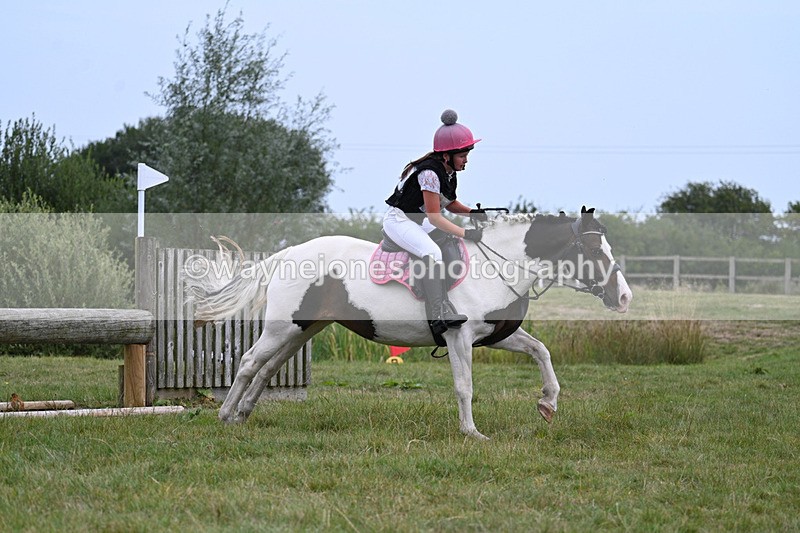 WJ7_8458 - 80cm XC Time 15:45 to 16:02