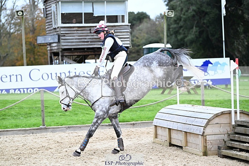 241117-142601-04566 - Cls 3 90-95cm 14.00 to 15.00