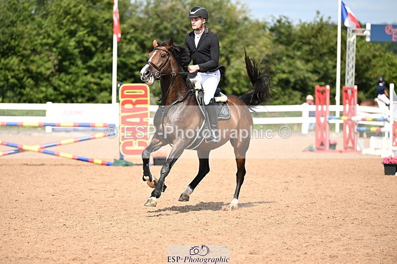 240802A-110547-04142 - Cls 22 A&B Discovery & 1.00m Open