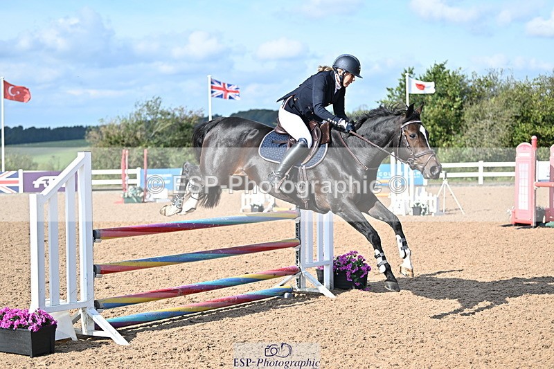 241004A-110159-01503 - Fri 07 Snr Brit Nov & 90cm Open