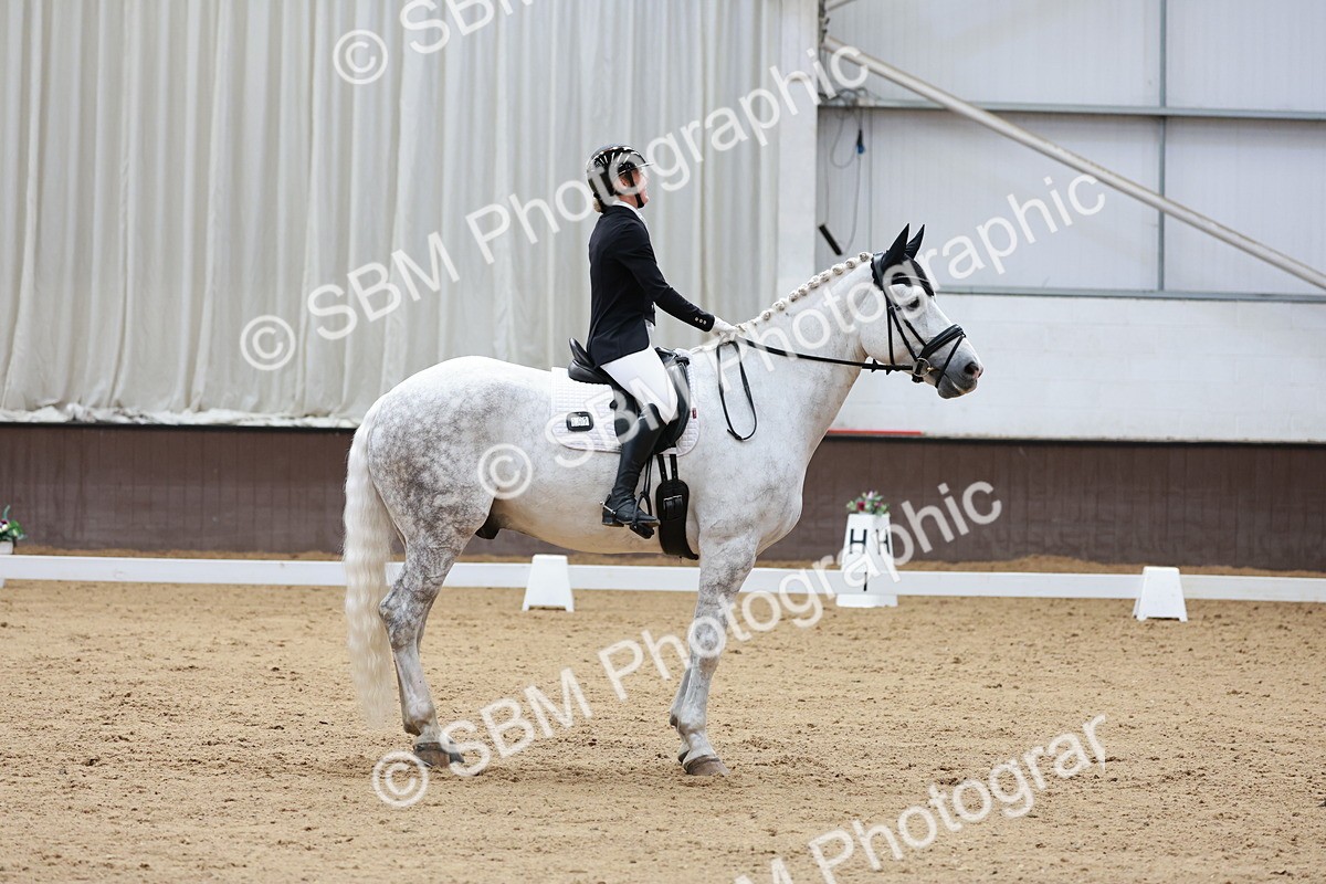 SBM_008323 - Class 6b - Novice 6 - 9.28-10.41