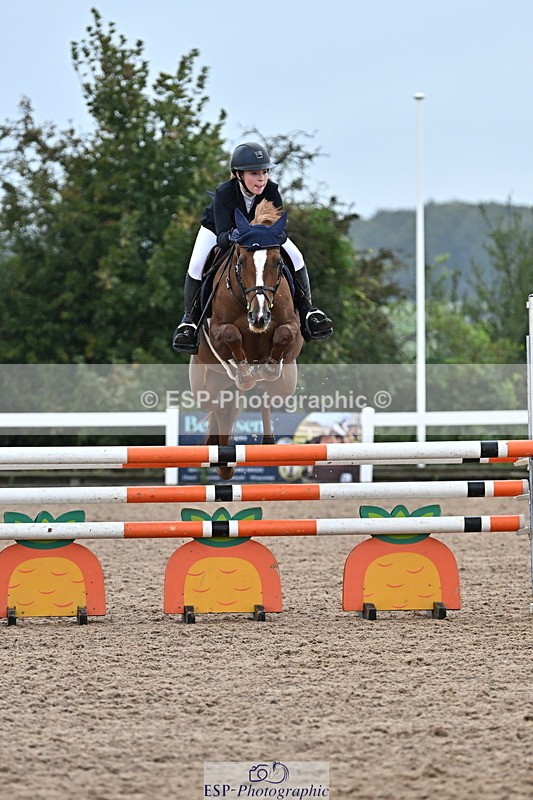 240925A-122713-00520 - Cls 3 Snr 1.05m Open