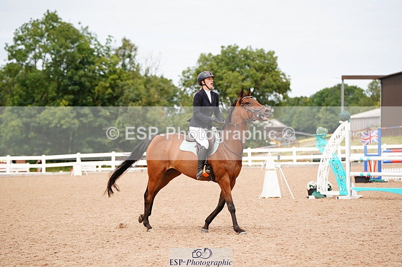 240803A-141726-08445 - Cls 38 1.05m Amateur Qualifier