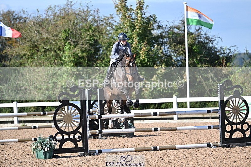 241004A-101621-01081 - Fri 07 Snr Brit Nov & 90cm Open