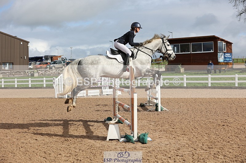 240223A-120553-01080 - Cls 4 Snr 1.05m Open