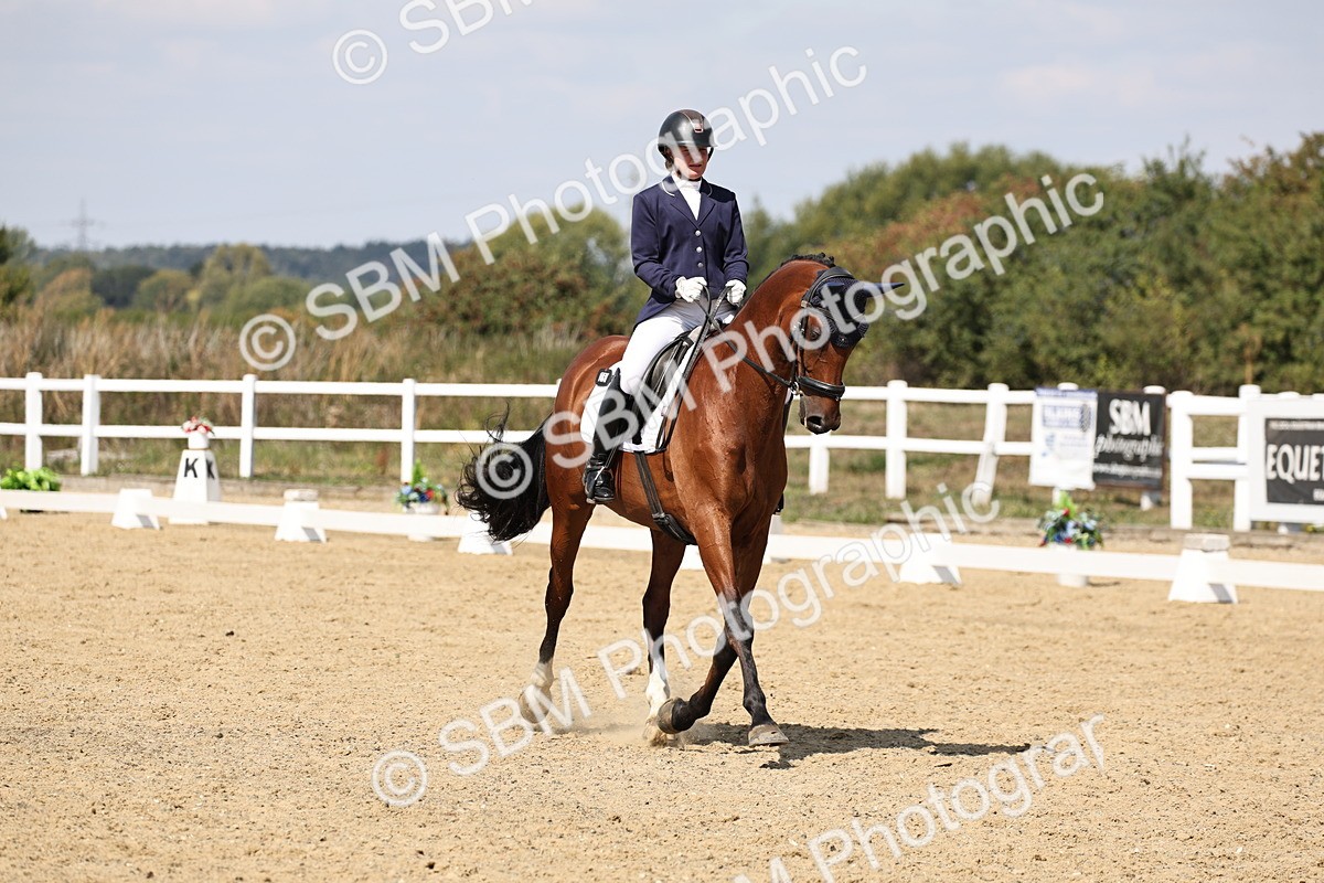 SBM_018659 - Class 16 - Novice 5 - 12.08-13.11