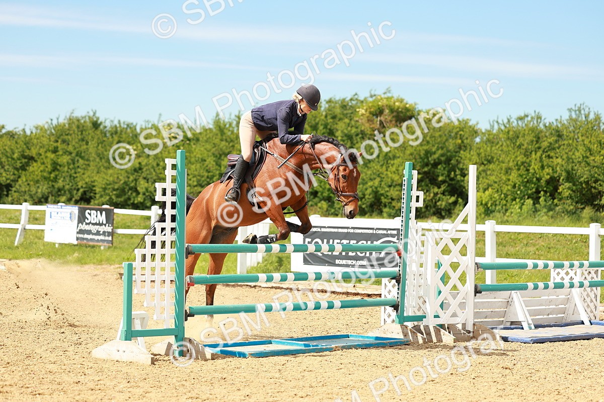 SBM_002393 - Class 4 - Senior Newcomers - 1.10m