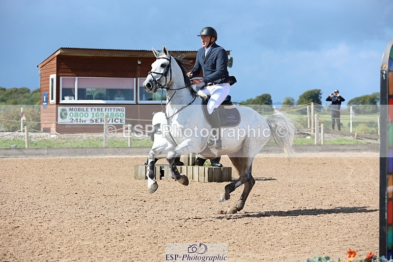 250911-130703-01759 - Cls 4 Snr 1.20m Open