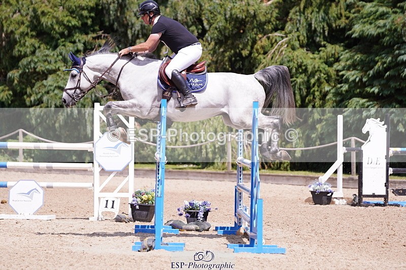 250704A-140952-11560 - Cls 22 Snr 1.15m Members Cup