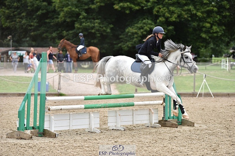 240802-112618-02685 - 90cm Round 1