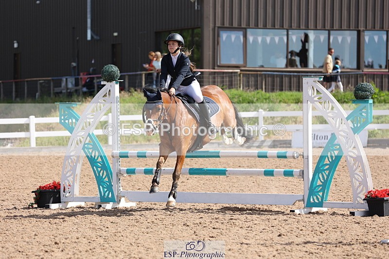 240629A-100016-03910 - Cls 17 Discovery and 90cm Open