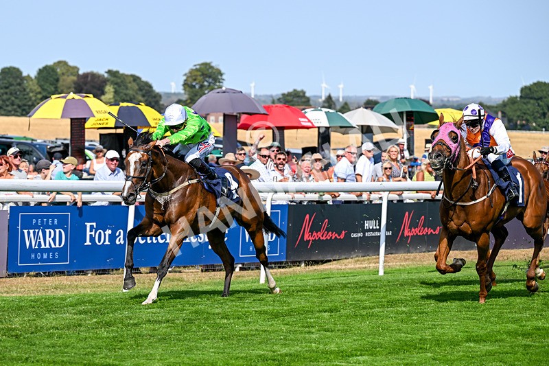 130826-Race 4-Shazani-9090 - Race 4 15.45pm Connexin Super Fast Sprint Handicap