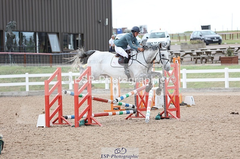 250625-151138-01332 - Cls 6 Foxhunter and 1.20m Open