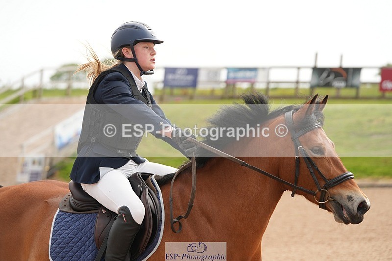 260523-100513-00026 - Cls 1 Pony Intro 70cm
