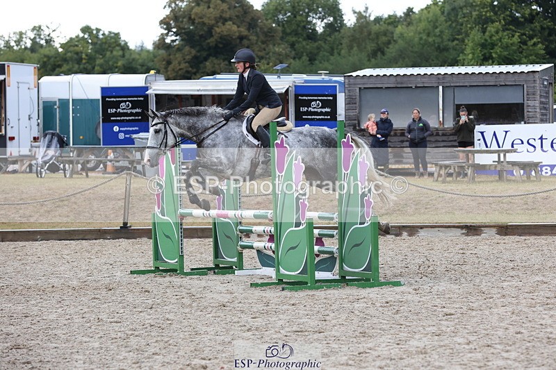 250829A-115541-01511 - Cls 7 British Novice and 90cm