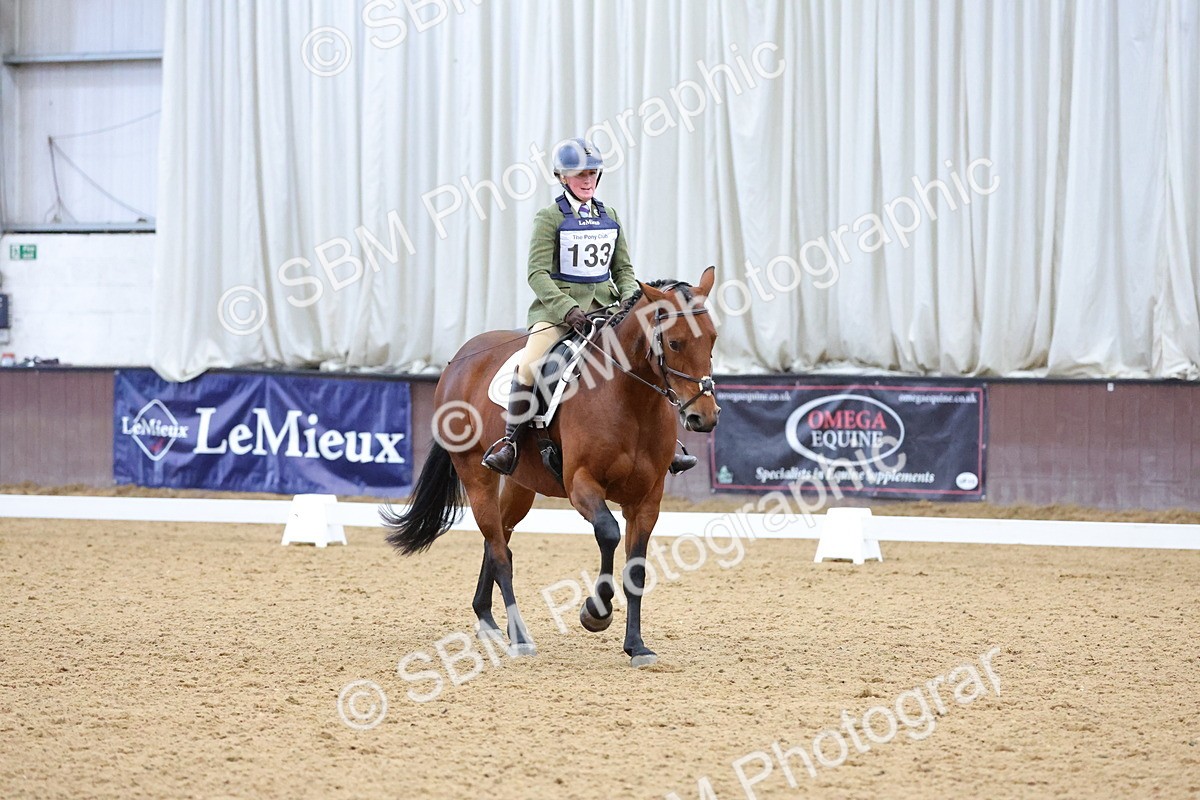 SBM_003835 - Novice