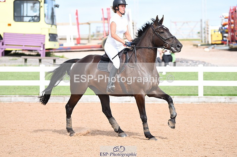 230718A-165118-00159 - 70cm