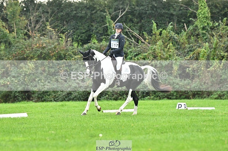 241024-114101-02439 - 317-Maddy.Greenaway-SPECIAL.VAN.DE.SMEDENPOORT