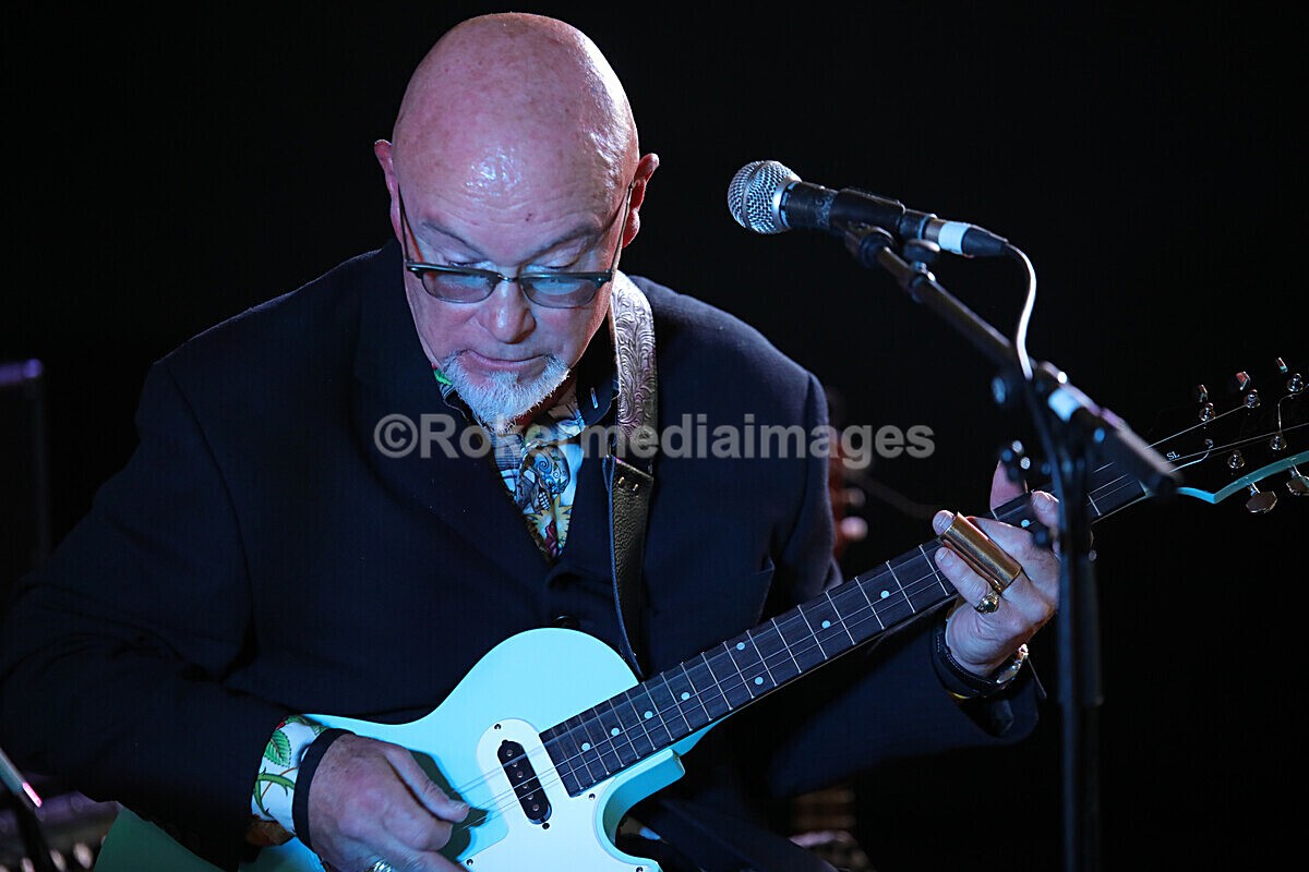 FOLK N BLUES-414 - FOLK and BLUES SEPT 2022