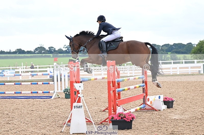 241004A-144936-02559 - Fri 12 1.15m Members Cup