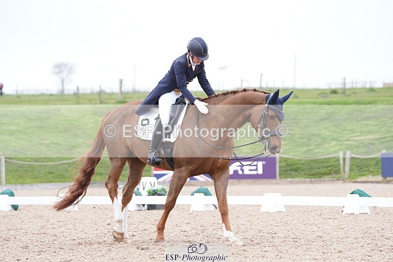 250403-160500-03240 - 025-Olivia.Oakeley-Full.House