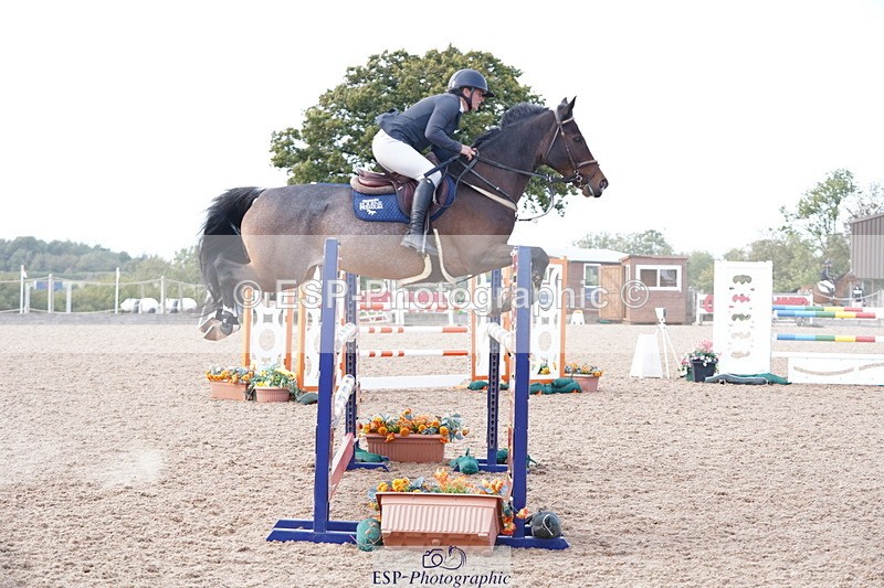 241005A-155500-05119 - SAT Cls 12 Snr Fox & 1.20m Open