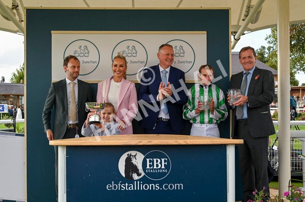 220824-Race 6-Angel Hunter-7695 - Race 6 4.45pm sensory-junction.co.uk Autism Awareness EBF Stallions Nursery Handicap