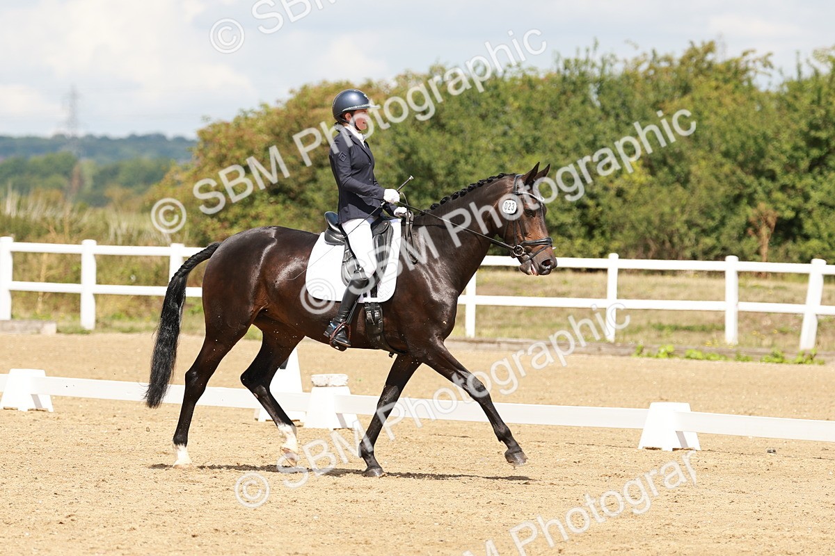 SBM_000901 - Class 4 - Novice 5