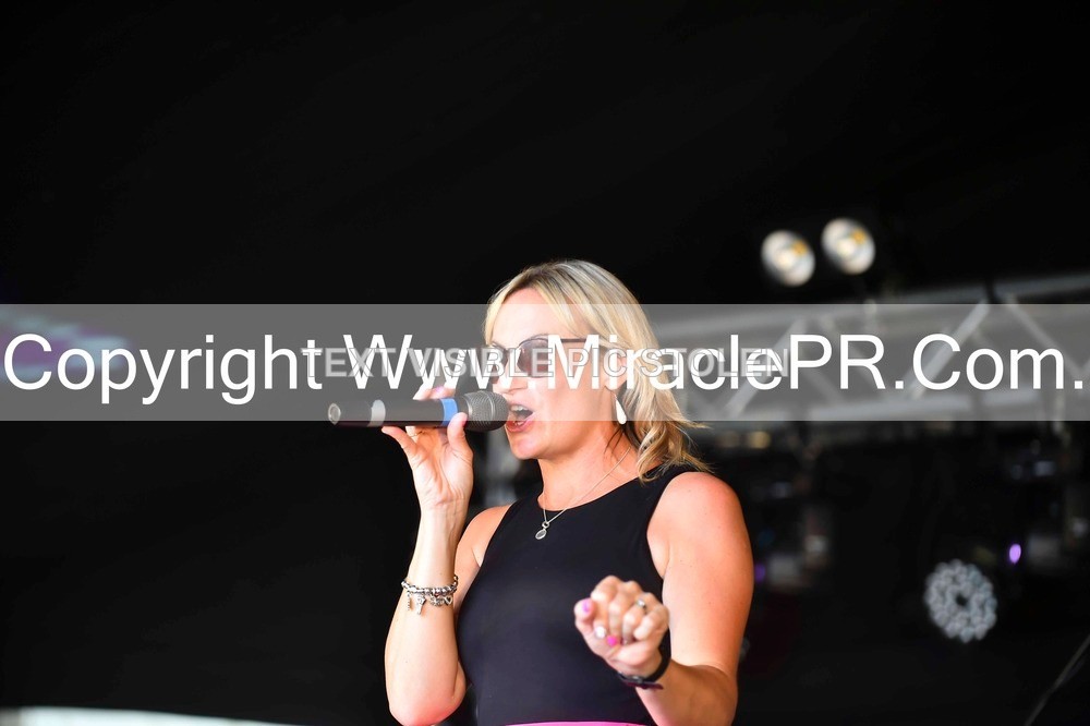 SH4_0763 - Lisa Winwood