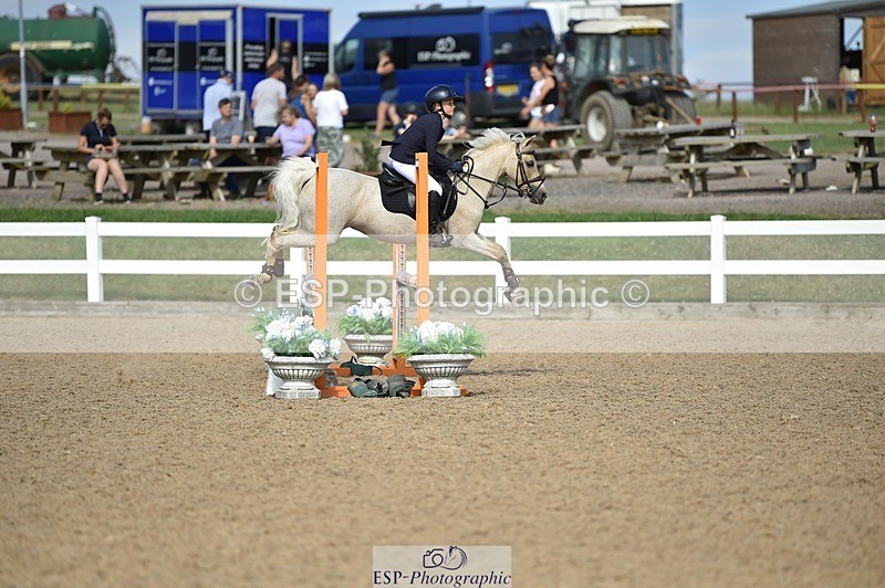 250628-171352-07039 - Cls 24 Pony Discovery & 90cm Open