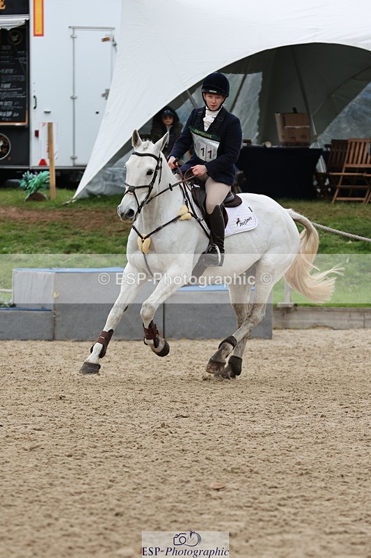 251026A-124950-24869 - F-411-Harriet.Constable