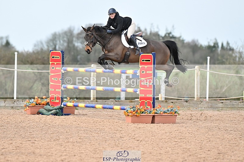 240315A-125403-01070 - Cls 3 Snr Foxhunter