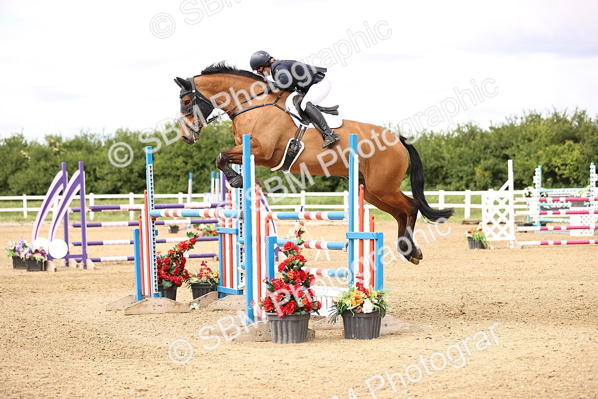 SBM_008058 - Class 21 - Senior Foxhunter - 1.20m
