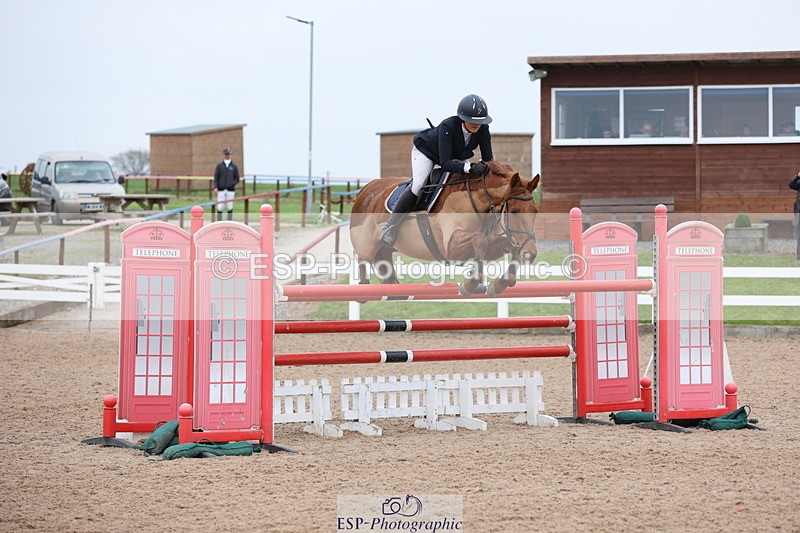241101A-140217-02343 - FRI Cls 6 Foxhunter and 1.20m Open